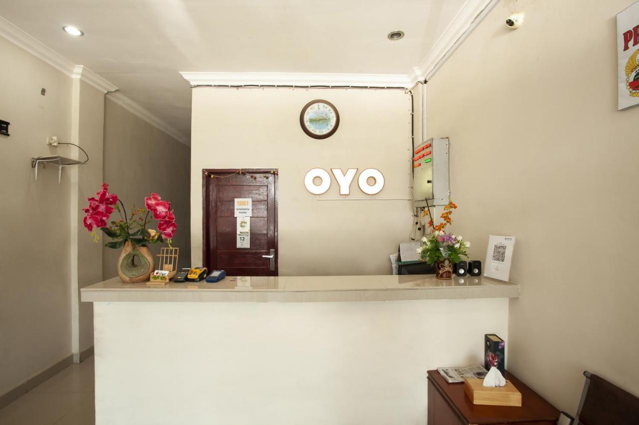 Oyo 1631 Hotel Apple Perdagangan-Tomuon Exterior foto
